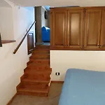 Apartment Dialley Prato Cir0014 *